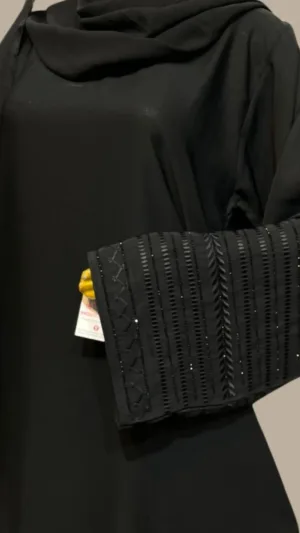 Nida abaya with thread work – Dubai Abaya Design | Elegant Nida Abaya with Thread Work Embroidery (photo 4)