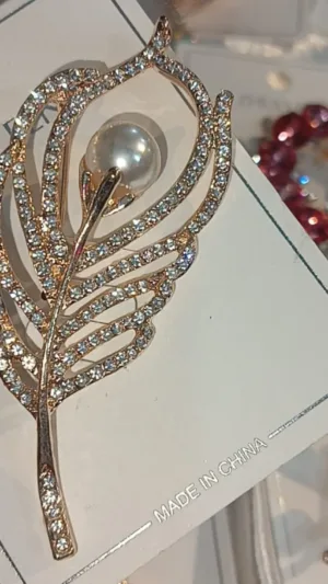 Brooch For Saree