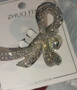 Festive Brooch Designs