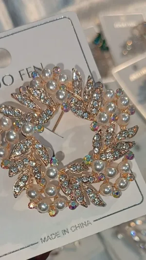 Diamond Brooch Online