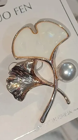 Buy women's brooch online