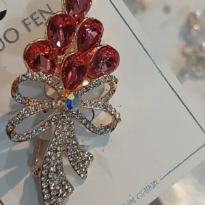 Antique Brooch Online