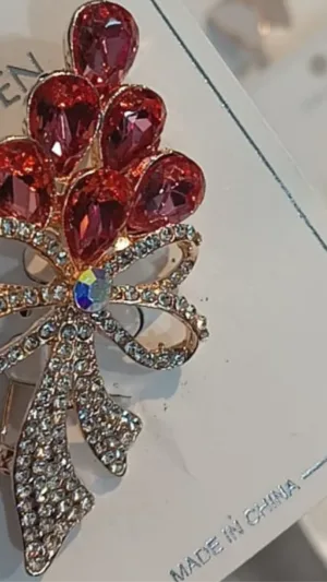 Antique Brooch Online