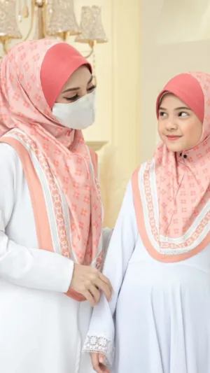 Khimar Scarf – Free Size 36" with Rhinestone Logo | ₹255 - P04