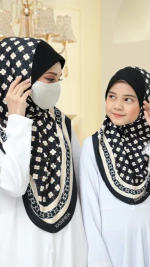 Khimar Scarf – Free Size 36" with Rhinestone Logo | ₹255 - P03
