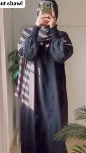 Abaya for Women | Stylish & Modest Abayas Online at Best Price - Black