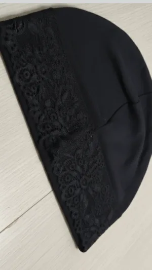 Black hijab cap – Black Hijab Under Cap with Floral Lace Front (photo 4)